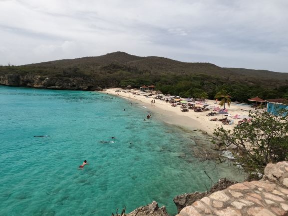 20210709 11770 Curacao Strand Grote Knip